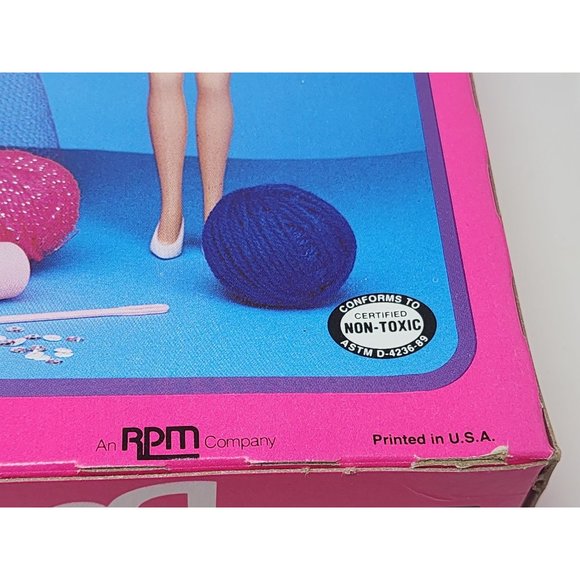 Brand New Vintage Barbie Fashion Knitting Kit With Glitter Yarn #50536‎ 1993 - Picture 9 of 12